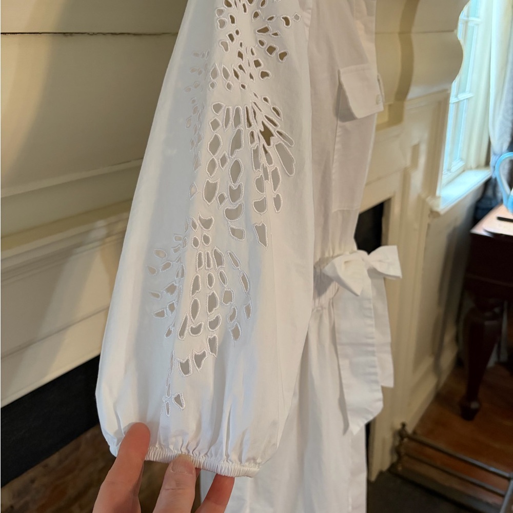 White House Black Market White Eyelet Dress with Tie Belt Sz Large - Picture 8 of 8